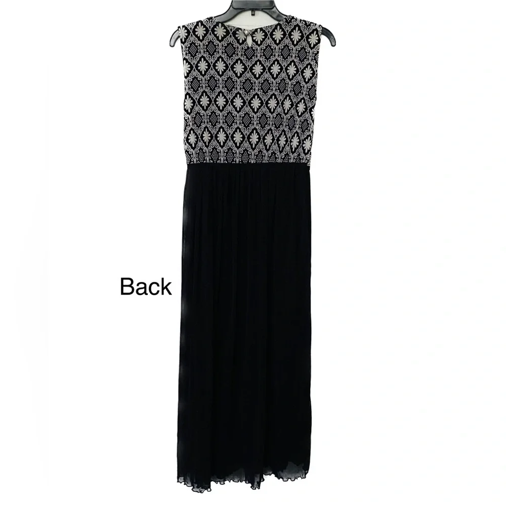 Mesh MIDI dress. Black dress. - Picture 2 of 16